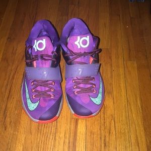 KD Sneakers